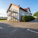 Nadmorskie Z Miejscem Parkingowym I Balkonem W Grzybowie By Renters Grzybowo (West Pomeranian)